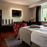 Muenchhausen Otel 5*