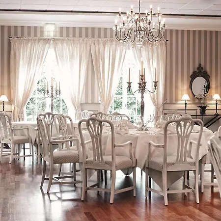 Muenchhausen Hotel 5*