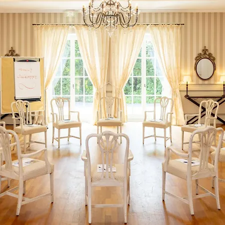 Muenchhausen מלון איירזן