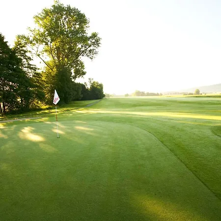 מלון Muenchhausen 5*