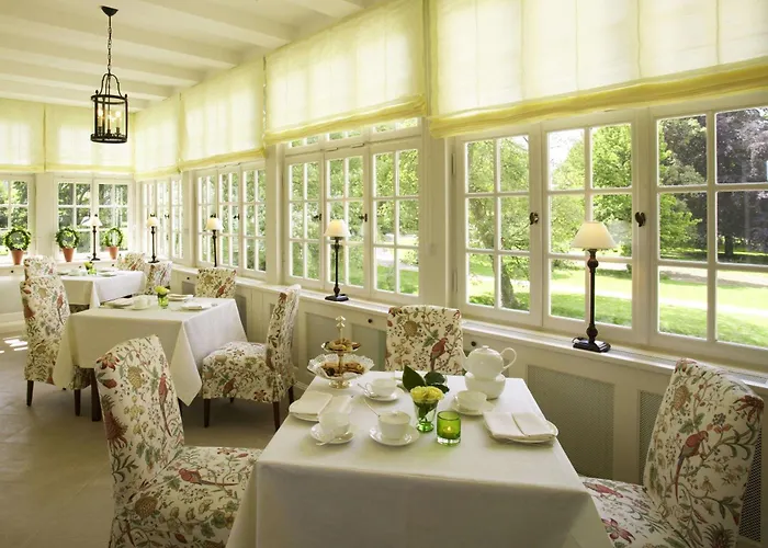 明希豪森城堡酒店 5* 艾珍