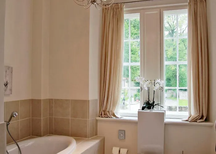 明希豪森城堡酒店 酒店 5*