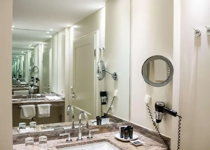 Hotel Muenchhausen 5*